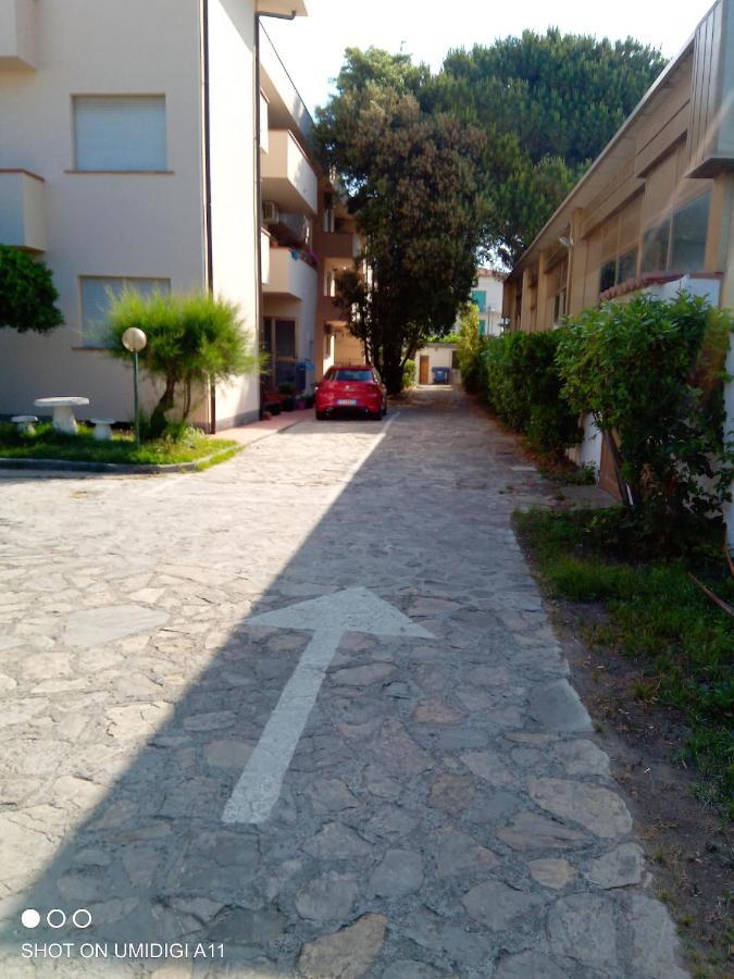 Caravel Appartamentini Lido di Camaiore Exteriér fotografie